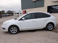 Used Ford Focus Sport 110 HP (80 kW) 2011 White Hatchback