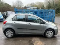 Used Toyota Yaris 101 HP (74 kW) 2009 Silver Hatchback