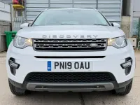 Used Land Rover Discovery 5 SE 2019 White SUV