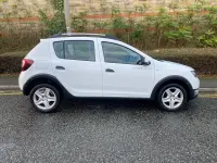 Used Dacia Sandero Ambiance 90 HP (66 kW) 2015 White Hatchback