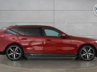 Used BMW 520 M Sport 205 HP (150 kW) 2025 Red Estate