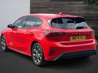 Usado Ford Focus ST-Line 123 HP (90 kW) 2025 Vermelho Citadino