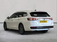 Used VW Passat Elegance 147 HP (108 kW) 2025 White Estate