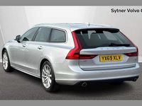Used Volvo V90 Momentum 254 HP (186 kW) 2019 Silver Estate