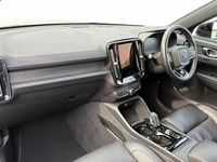 Used Volvo XC40 R-Design 194 HP (142 kW) 2022 SUV