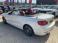 Used BMW 218 Sport Line 134 HP (98 kW) 2017 White Cabriolet