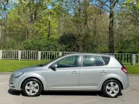 Used Kia Ceed 2012 Silver Hatchback