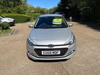 Used Hyundai i20 2018 Silver Hatchback
