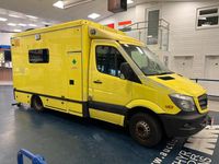 Usado Mercedes Sprinter 190 HP (139 kW) 2015 Amarelo
