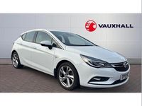 Used Vauxhall Astra SRi 150 HP (110 kW) 2019 White Hatchback