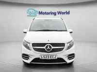 Used Mercedes V300 AMG line 237 HP (174 kW) 2023 White MPV
