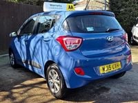 Used Hyundai i10 Premium 87 HP (63 kW) 2015 Blue Hatchback
