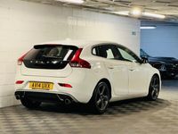 used Volvo V40 D2 R DESIGN Nav 5dr