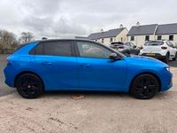 Second-hand Vauxhall Astra 2024 Albastru Hatchback