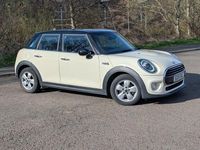 Used Mini Cooper Classic 136 HP (100 kW) 2019 White Hatchback