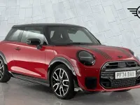 Used Mini Cooper Hatch 154 HP (113 kW) 2024 Red Hatchback