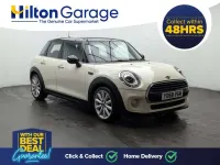 Usado Mini Cooper Classic 136 HP (100 kW) 2019 Branco Citadino