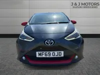 Used Toyota Aygo Trend 72 HP (52 kW) 2019 Grey Hatchback