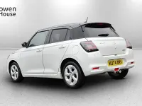 Begagnad Suzuki Swift 82 HK (60 kW) 2024 Vit Halvkombi
