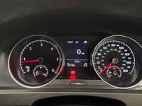 Used VW Golf VII SE 116 HP (85 kW) 2018 Silver Hatchback