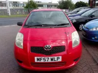 Used Toyota Yaris T2 69 HP (50 kW) 2007 Red Hatchback