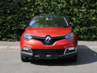 Used Renault Captur Dynamique 90 HP (66 kW) 2017 Red/black SUV