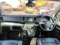 Używany Peugeot Traveller Allure 180 KM (132 kW) 2020 Brązowy Minivan