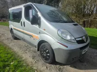 Second-hand Vauxhall Vivaro 90 CP (66 kW) 2012 Argintiu Monovolum