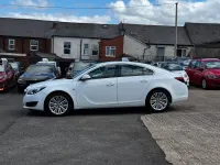 Used Vauxhall Insignia 163 HP (119 kW) 2015 White Hatchback