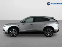 Second-hand MG HS Trophy 224 CP (164 kW) 2025 Argintiu SUV