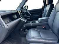 Używany Land Rover Defender HSE Dynamic 296 KM (217 kW) 2024 Szary SUV