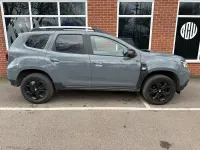 Used Dacia Duster Extreme 98 HP (72 kW) 2023 Grey SUV