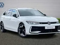 Used VW Passat 150 HP (110 kW) 2024 Estate