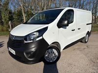 Used Vauxhall Vivaro 120 HP (88 kW) 2019 White MPV