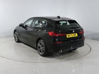 Used BMW 118 Sport Line 134 HP (98 kW) 2022 Black Hatchback