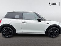 Used Mini Cooper Hatch 134 HP (98 kW) 2020 Silver Hatchback