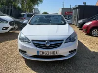 Used Vauxhall Cascada Elite 170 HP (125 kW) 2013 White Cabriolet