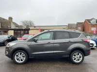 Usado Ford Kuga Titanium 150 CV (110 kW) 2018 Gris SUV