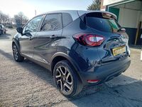 Used Renault Captur Iconic 90 HP (66 kW) 2018 Blue/silver SUV