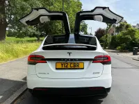 Used Tesla Model X 580 kW (789 HP) 2017 White SUV