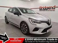 Used Renault Clio Evolution 90 HP (66 kW) 2023 Silver Hatchback