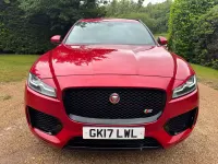 Used Jaguar F-Pace S 300 HP (220 kW) 2017 Red SUV