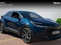Used Toyota C-HR Design 140 HP (102 kW) 2025 Blue SUV