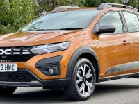 Used Dacia Sandero Journey 91 HP (66 kW) 2023 Orange Hatchback