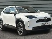 Used Toyota Yaris Cross Design 116 HP (85 kW) 2024 White SUV
