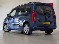 Used Vauxhall Combo S 110 HP (80 kW) 2020 Night blue MPV