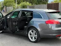 Używany Vauxhall Insignia SRi 160 KM (117 kW) 2010 Szary Kombi