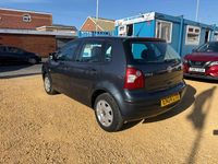 Used VW Polo S 64 HP (47 kW) 2004 Grey Hatchback