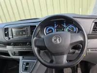 Used Vauxhall Vivaro 100 kW (136 HP) 2022 White MPV