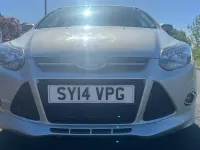 Used Ford Focus Zetec 125 HP (91 kW) 2014 Silver Hatchback